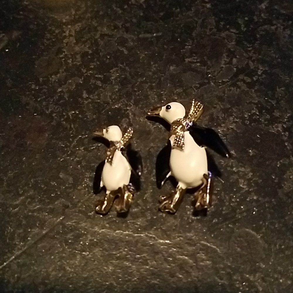 Gerry's Penguin brooches